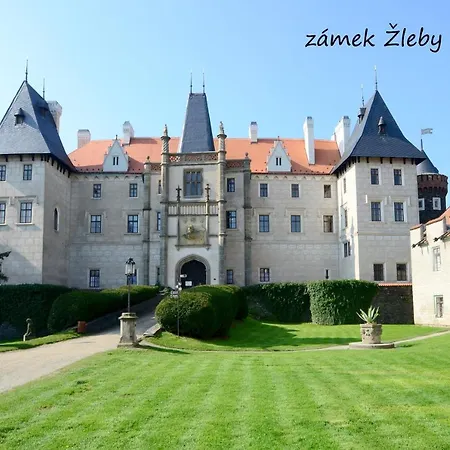 Se Zahradou * Týnec nad Labem