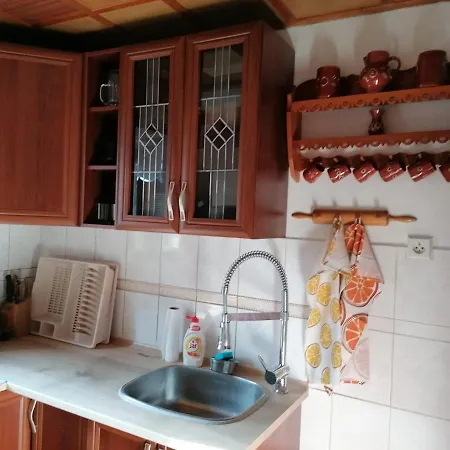 Feriehus Se Zahradou Týnec nad Labem